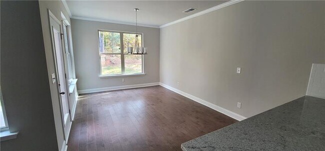 Foto del edificio - 5995 Arbor Knoll Pl