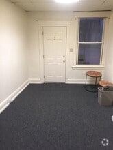 Building Photo - 901 Bingham Ave