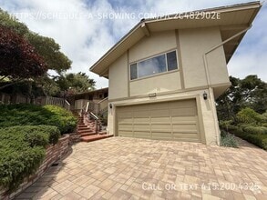 Building Photo - 740 Woodcrest Ln
