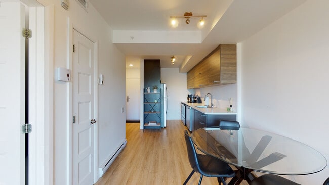 Photo du bâtiment - AM/FM