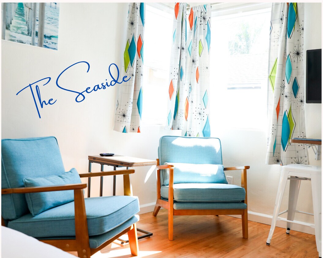 Primary Photo - 4838 Muir Ave