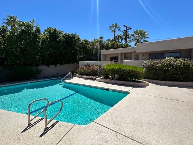 Building Photo - 45450 Ocotillo Dr