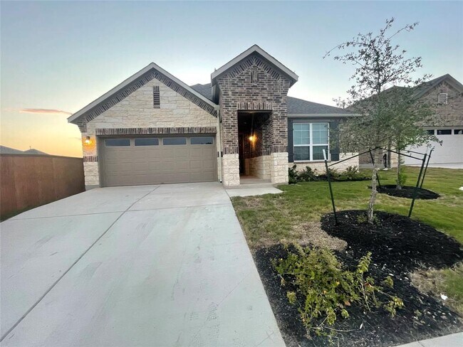 Building Photo - 1905 Armitas Ter