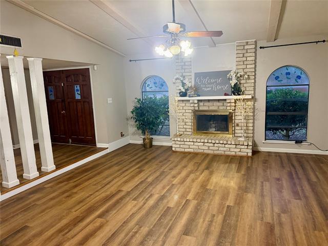 Foto del edificio - 2929 Winterberry Dr