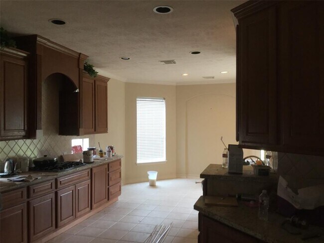 Foto del edificio - 5606 Grandwood Ln