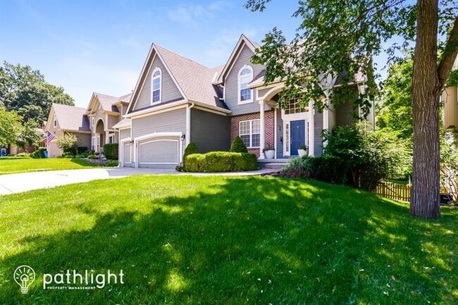 Building Photo - 1172 White Oak Lane, Liberty, MO, 64068
