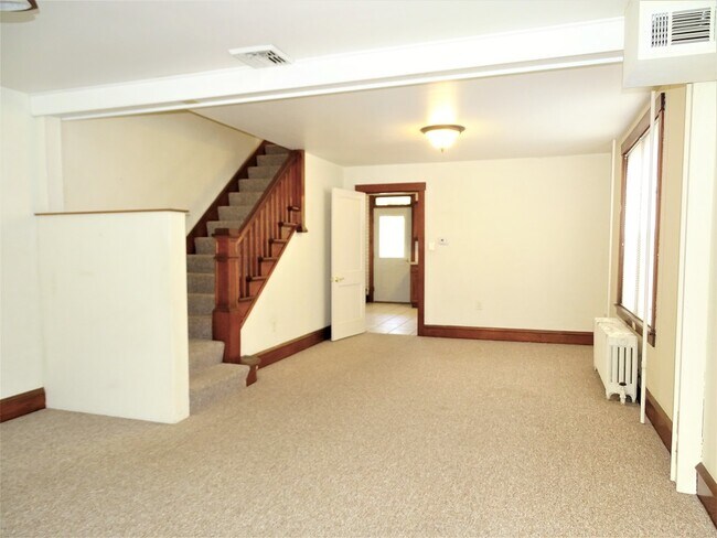 Foto del edificio - 43 E Pine St