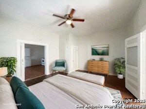 Foto del edificio - 319 Army Blvd