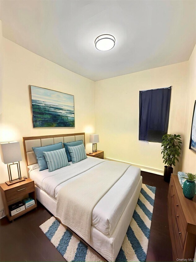 Foto del edificio - 90-04 Jamaica Ave