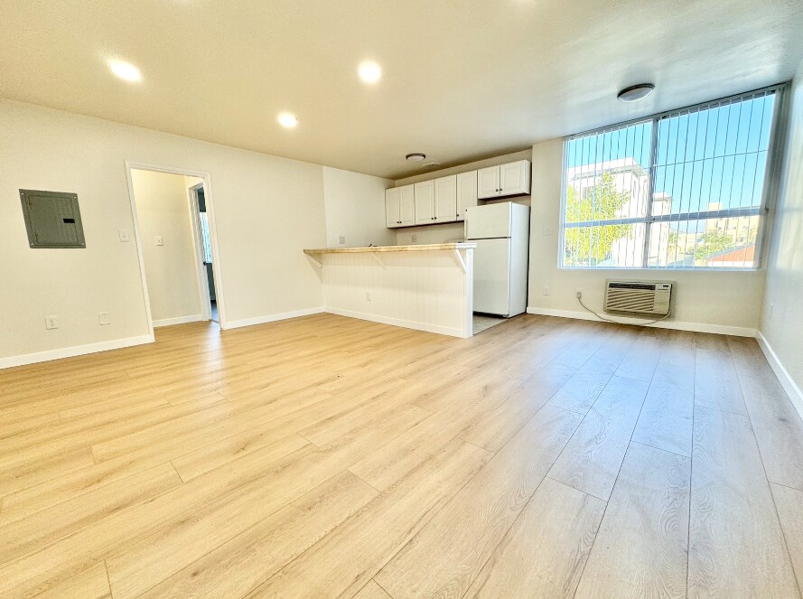 Foto del edificio - 5611 Fulcher Ave, North Hollywood, CA 91601