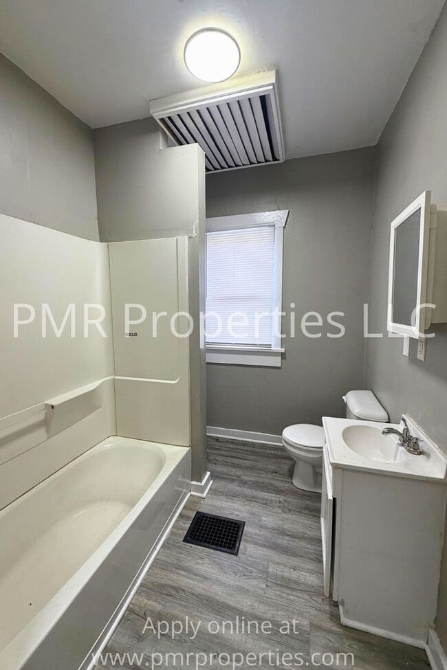 Foto del edificio - 2 Bedroom/1 Bathroom House