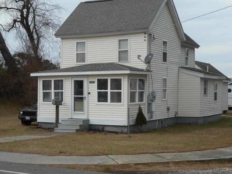 Primary Photo - 3395 Willow St