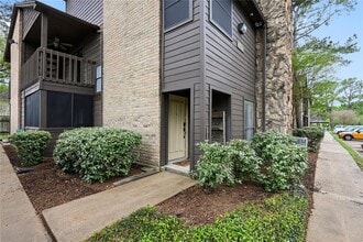 Building Photo - 12755 Mill Ridge Dr
