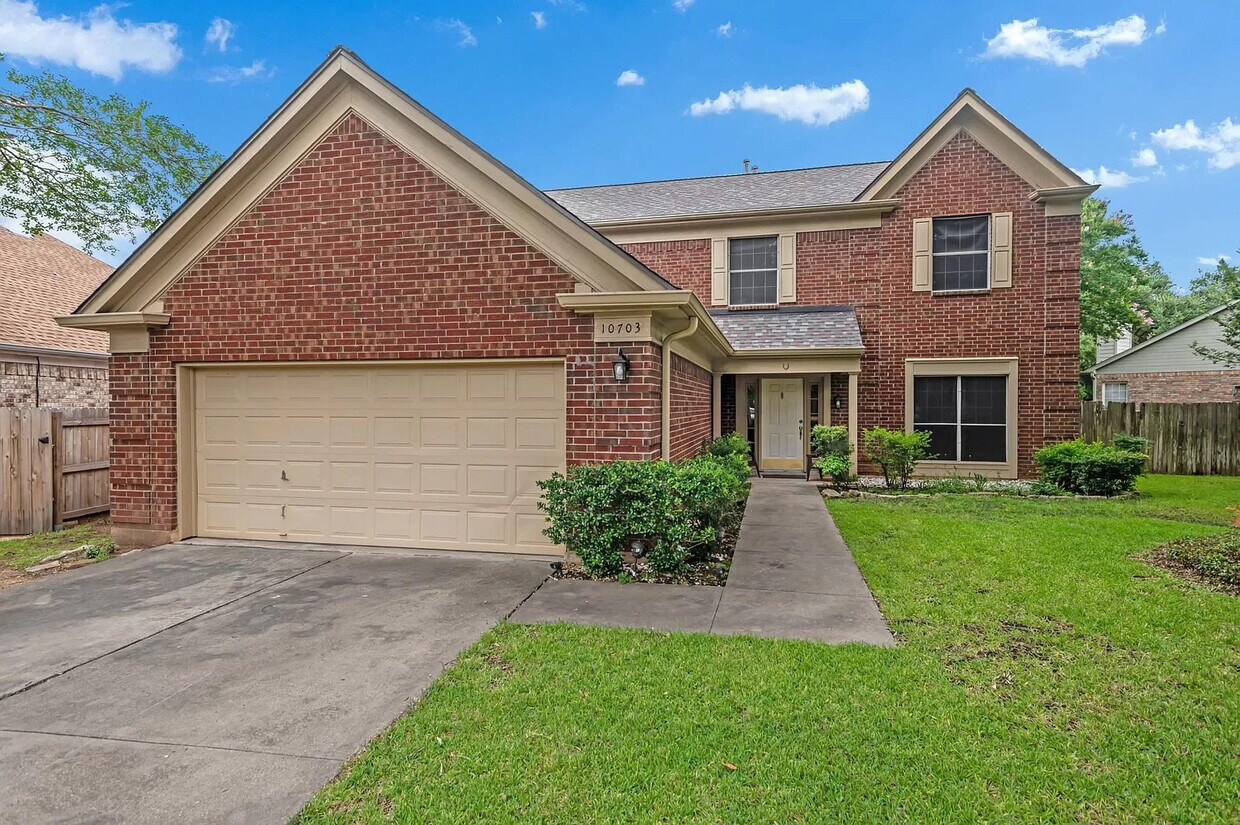 10703 Walebridge Ct, Austin, TX 78739 House Rental in Austin, TX