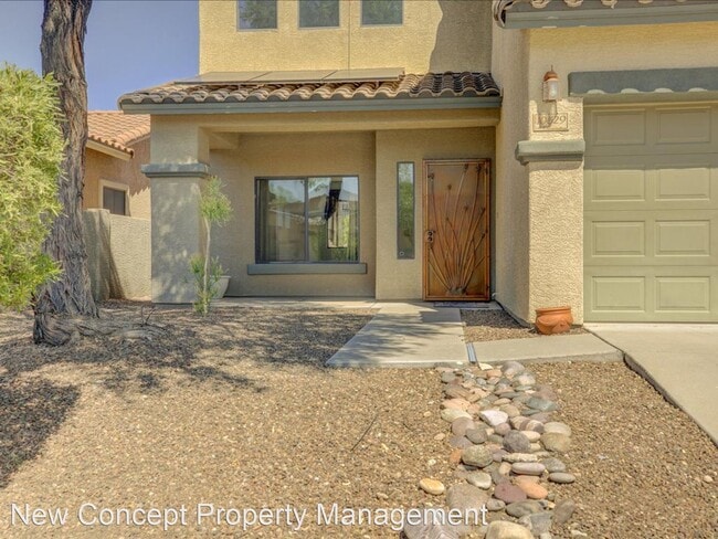 Building Photo - 4 br, 3 bath House - 10629 E. Avalon Park St.