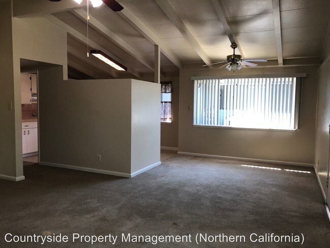 Building Photo - 3 br, 1 bath House - 1530 Echo Avenue
