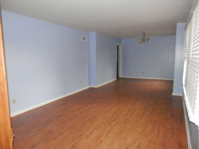 Foto del edificio - 601 Bradwell St