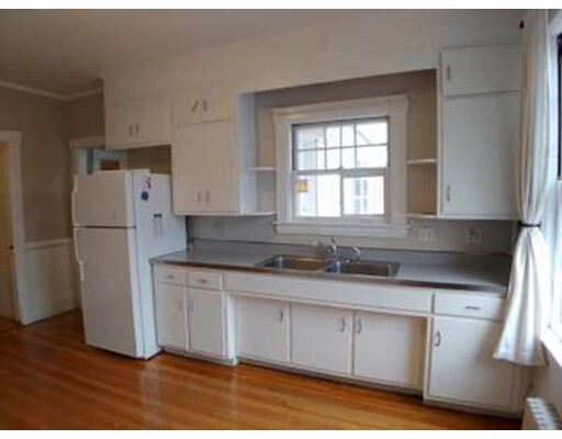 Foto del edificio - 121 Pleasant St