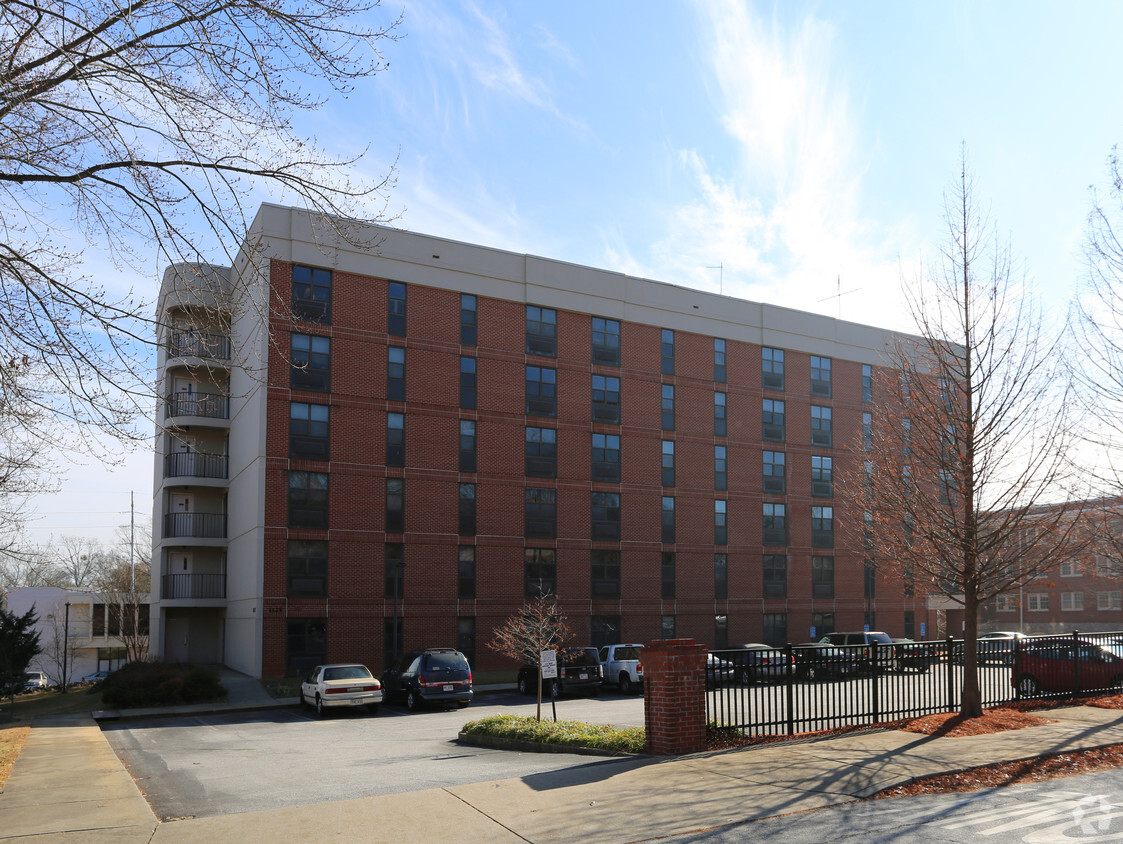 Primary Photo - William Booth Towers