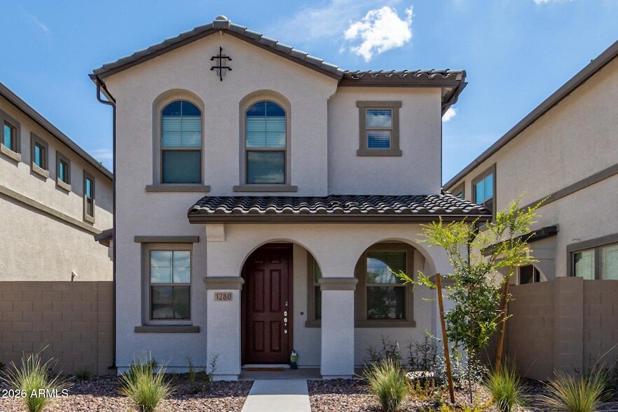 Photo - 1280 W Sparrow Drive Unit