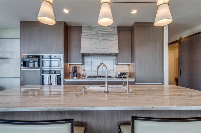 Foto del edificio - 3130 N Harwood St