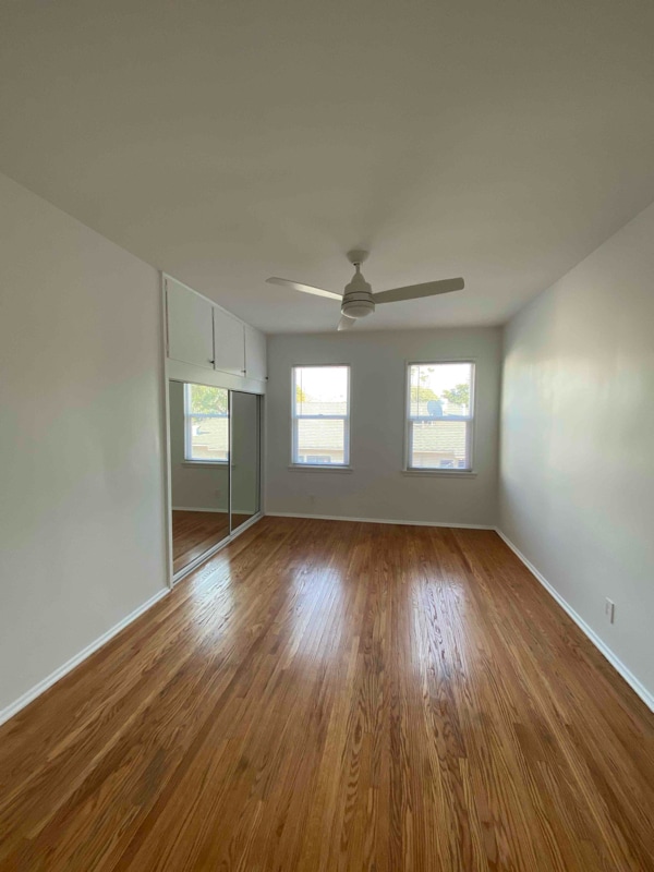 Foto del edificio - 331 W Windsor Rd