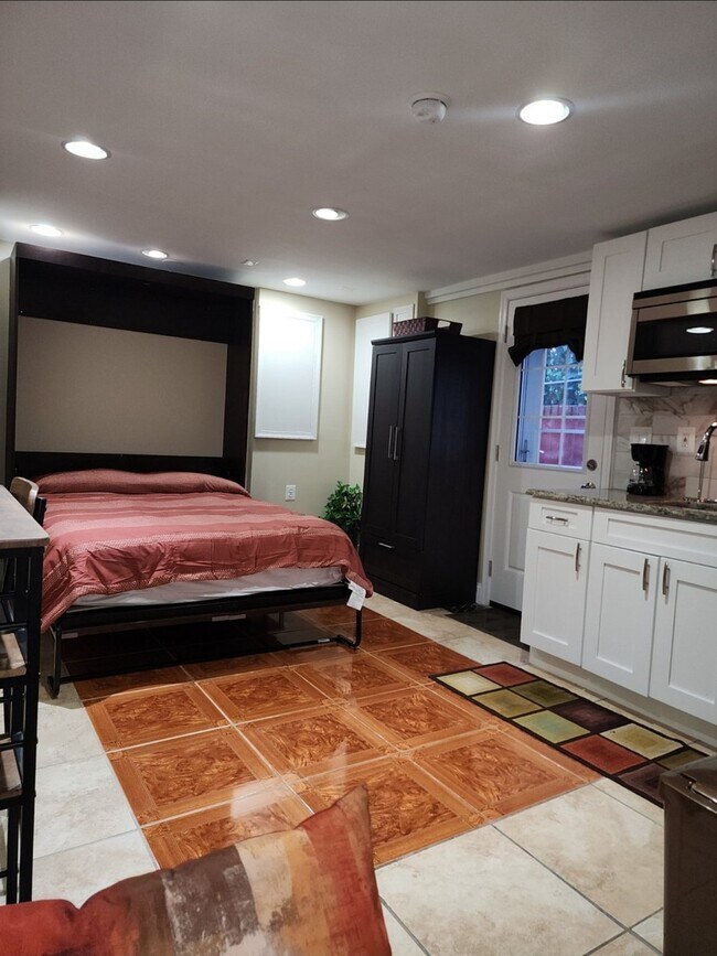 Foto del edificio - 12809 E Shelby Ln