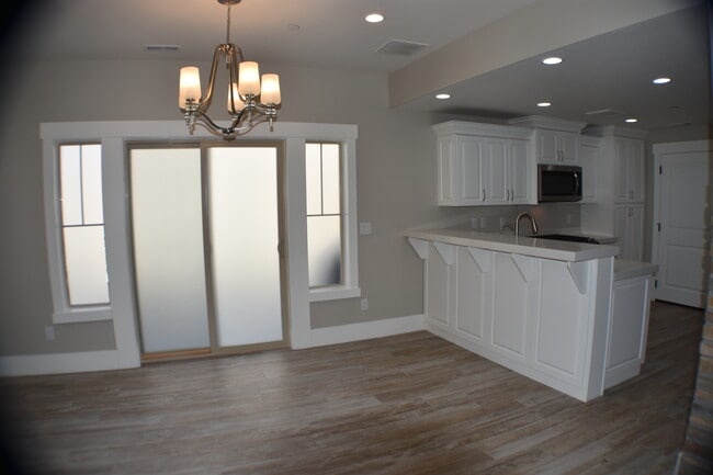 Building Photo - 13631 N Freestyle Ln