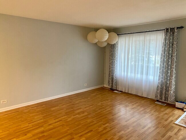 Building Photo - 2941 75th St