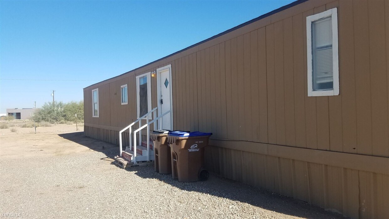 3 br, 2 bath House 3010 W Romana Dr House for Rent in Eloy, AZ