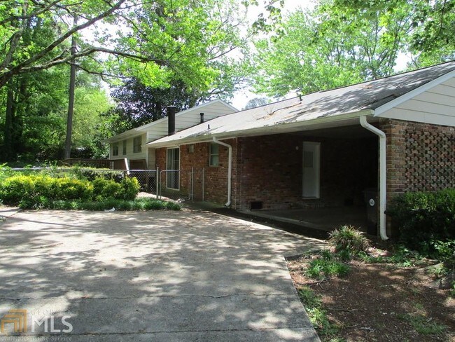 Building Photo - 4454 Catalina Cir