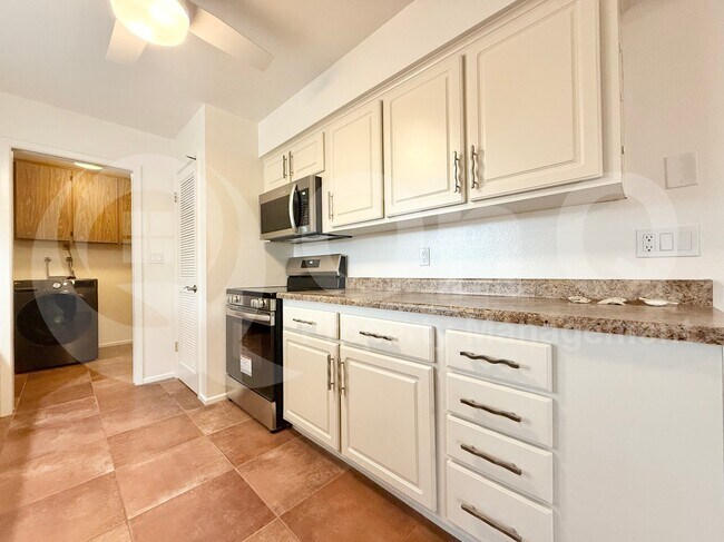 Photo - 4559 E Dragoon Ave House