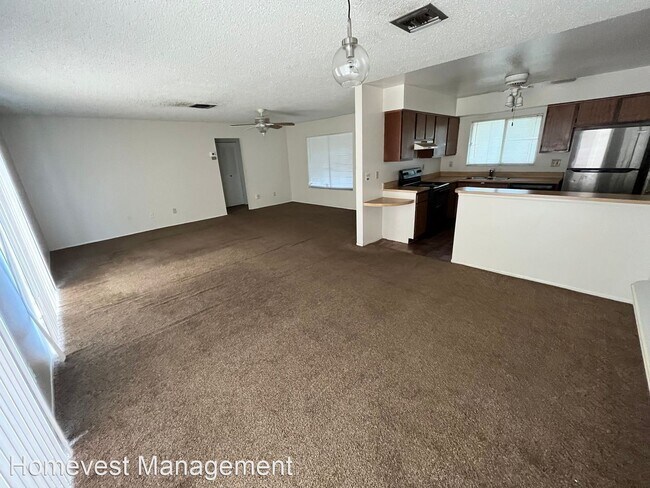 Foto del edificio - 2 br, 2 bath House - 10630 Bellflower Court