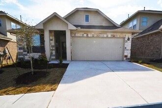 Building Photo - 13903 Madrigal Ln