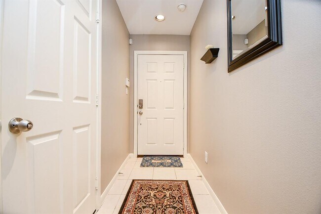 Building Photo - 3001 Murworth Dr