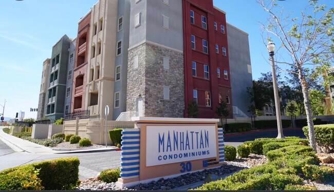 Building Photo - 20 E Serene Ave