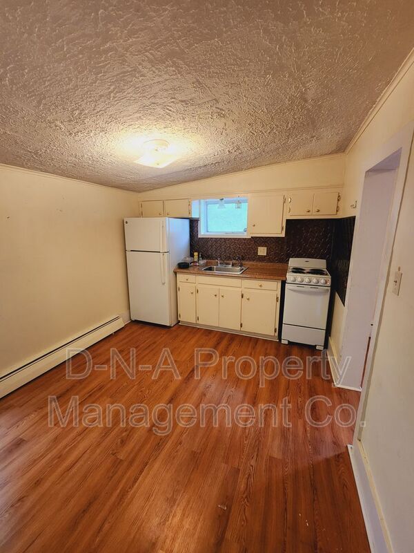 Foto del edificio - 554 N 5th St