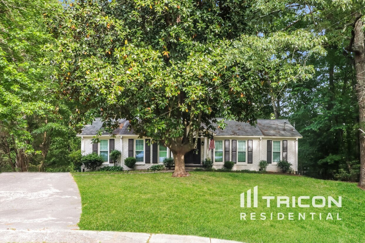 Primary Photo - 5547 Stoneybrook Ct SE
