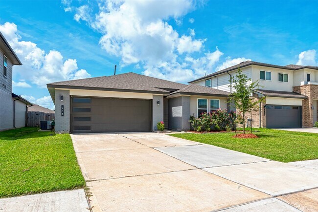 Foto del edificio - 246 Dusty Bridle Ln