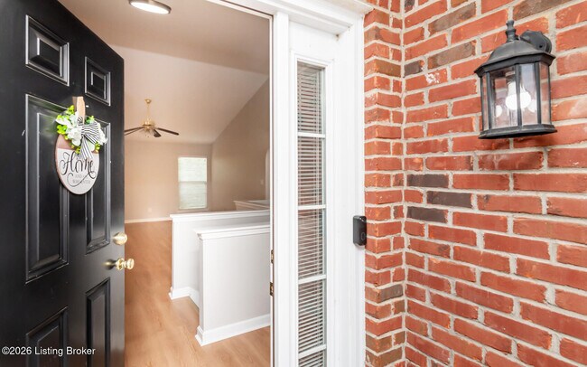 Foto del edificio - 3425 Stony Farm Dr