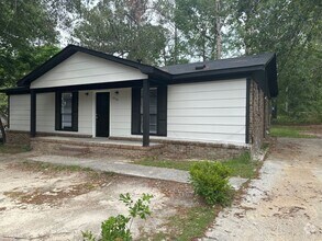 Building Photo - 3559 Kindling Dr