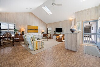 Building Photo - 173 Norris Dr