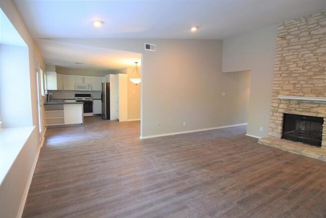 Foto del edificio - FOR RENT 3416 Harpers Ferry LN