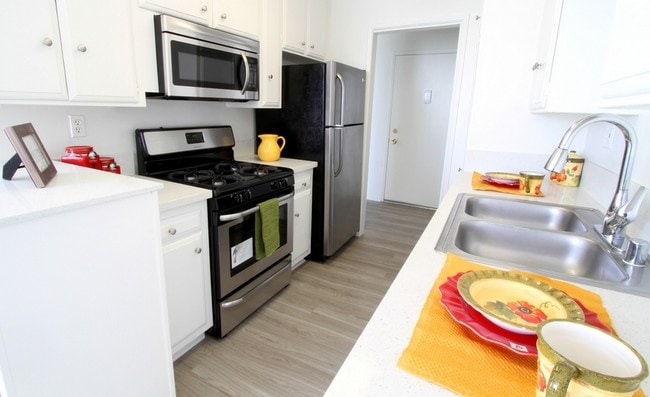 Building Photo - 16901 Napa St