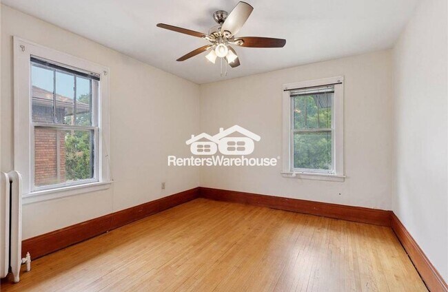 Foto del edificio - 1601 Charles Ave