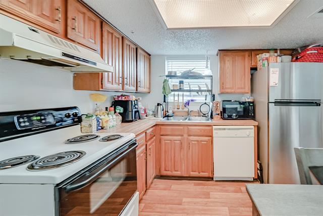 Building Photo - 311 Kings Way Dr