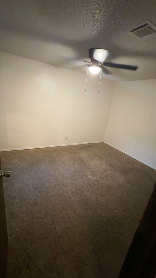 Foto del edificio - 8511 S Drexel Pl