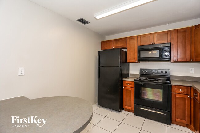 Foto del edificio - 4931 NW 13th St