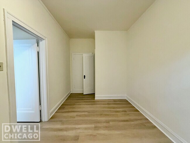 Foto del edificio - 2531 N Spaulding Ave