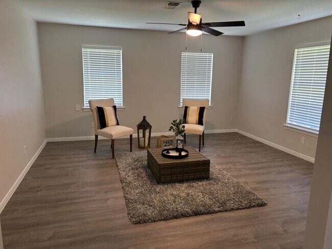 Foto del edificio - 3706 Galway Ln